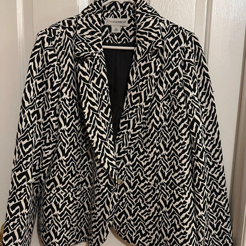 Sag Harbor Black and White Women's Blazer